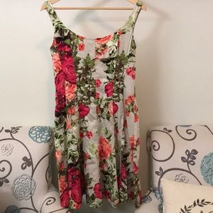 Beautiful Nine West Floral Dress